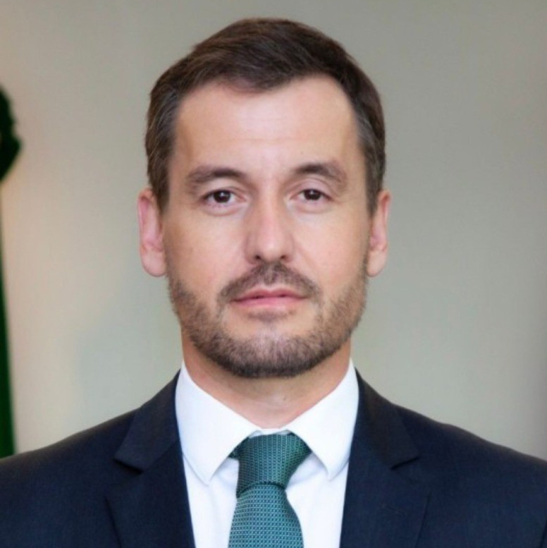 Palestrante Fabiano Dallazen - Diretor de Relações Institucionais Aegea Saneamento