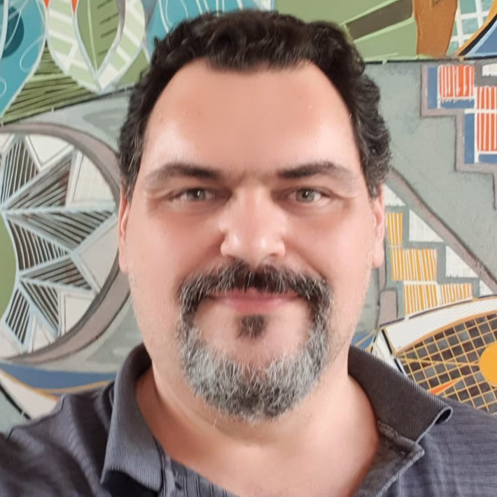 Palestrante Miguel Diogenes Matrakas - Membro do Laboratório de Inteligência Artificial do Parque Tecnológico Itaipu